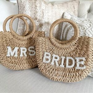 Straw Pearl Mrs / Bride Bag, Bridal Wedding Gift, Honeymoon, Bridesmaid Gift